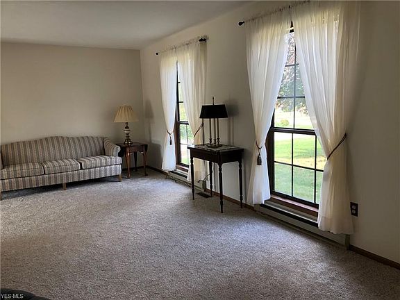 4th image of 635 Angiline Dr