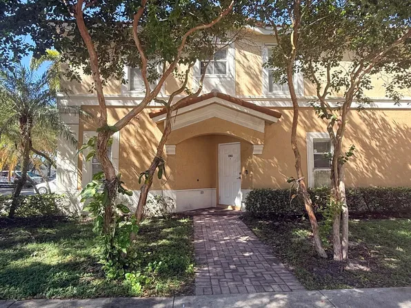 12803 SW 32nd St #141, Hollywood, FL 33027
