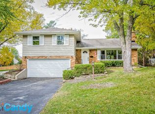 264 Sharon Dr, Barrington, IL 60010