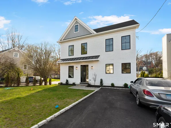 32 Hale Street, Westport, CT 06880