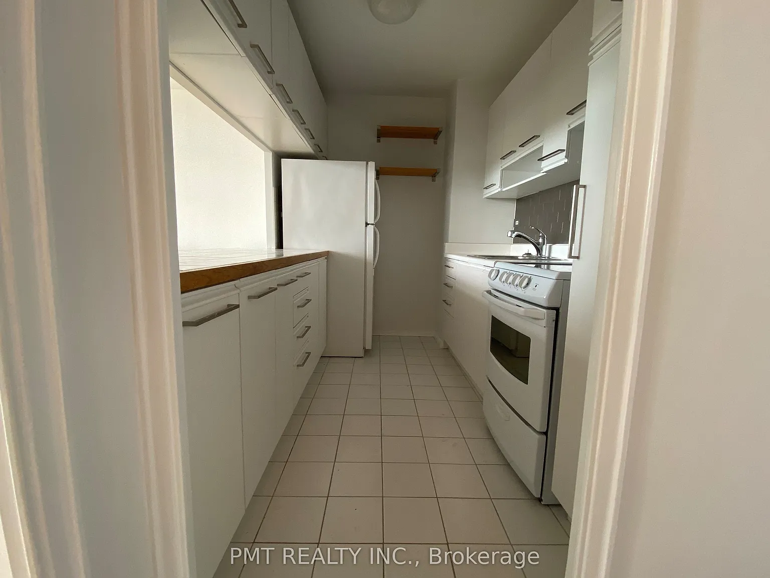1 bed, $2,600 — Photo 3
