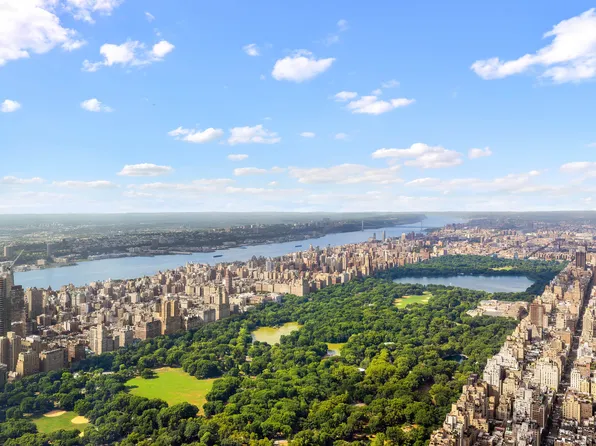 432 Park Avenue image 7 of 33