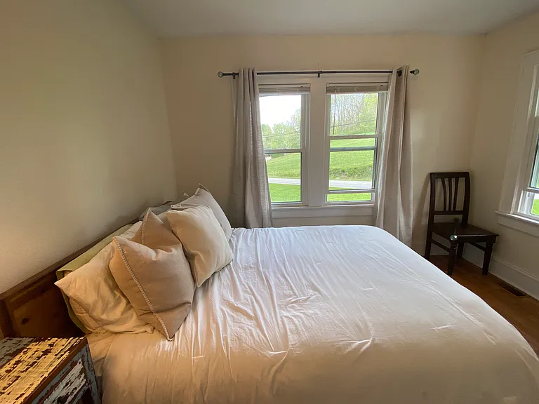88 Woodlawn Cir — Photo 11