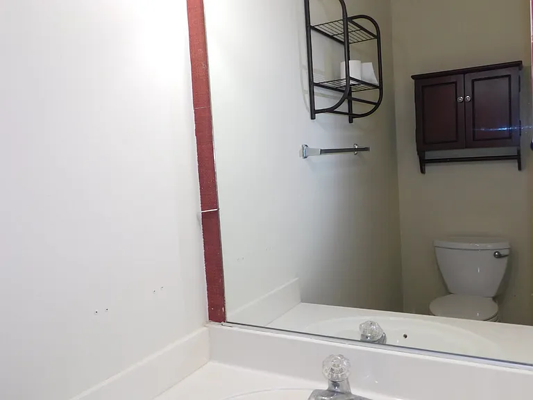 7559 Hughart St — Photo 29