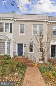 1724 34th St NW, Washington, DC, 20007