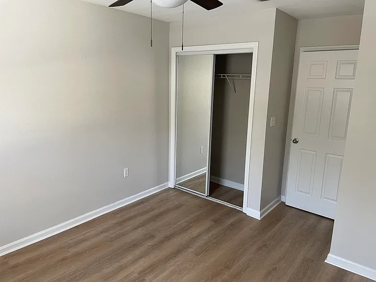 2315 Timber Oaks Ln — Photo 17