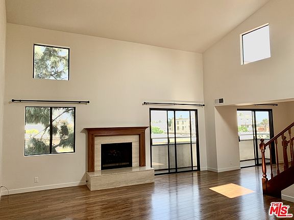 3rd image of 12412 Texas Ave APT 302