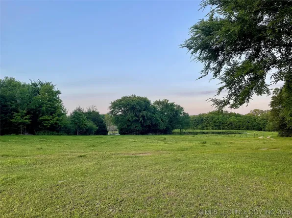 6806 S Rock Creek Loop, Tishomingo, OK 73460