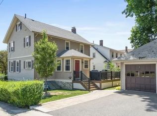 22 Gretter Rd, West Roxbury, MA 02132