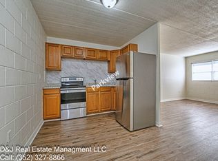 1422 E McDonald Ave APT 6, Eustis, FL 32726