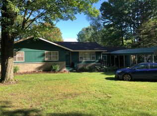 127 Broken Arrow Trl, Houghton Lake, MI 48629