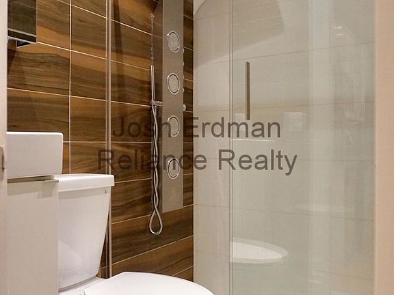 4th image of 854 W 180th St APT 4A