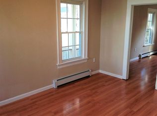 52 Prospect St APT 1, Derby, CT 06418