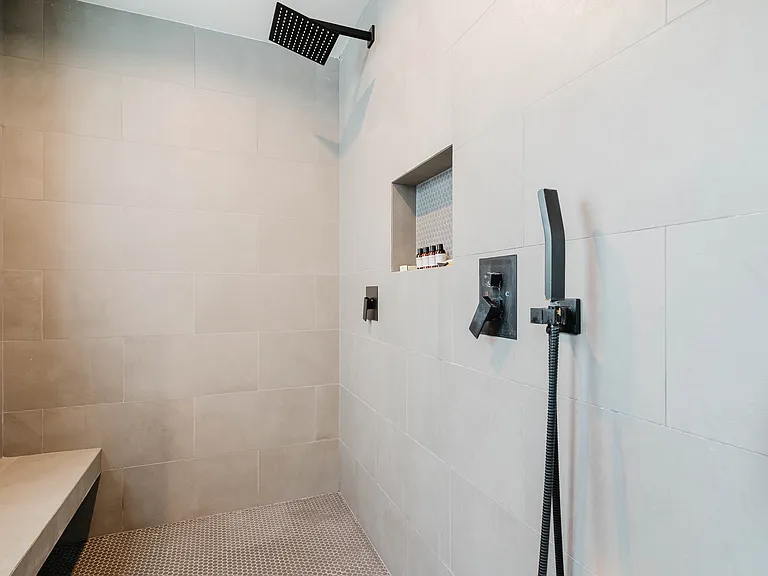 3605 Kelton Ave — Photo 11