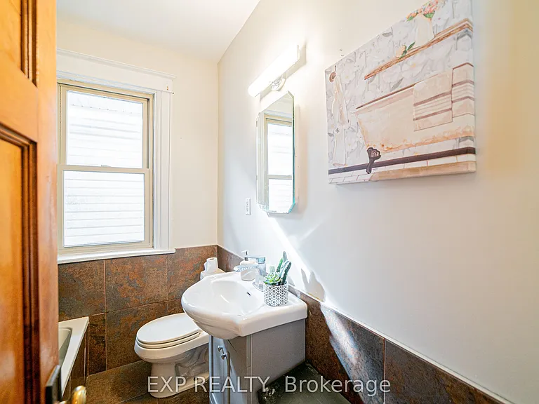 52 Proctor Blvd #MAIN — Photo 25
