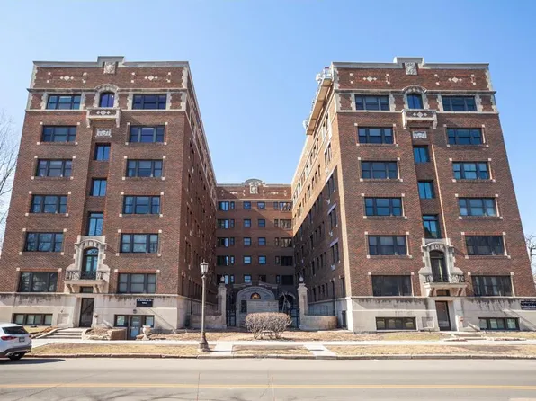 79 Western Ave N APT 100, Saint Paul, MN 55102