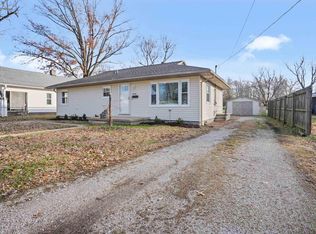 1318 S Fairlawn Ave, Evansville, IN 47714