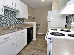 3905 Run Of The Oaks St APT D, Austin, TX 78704