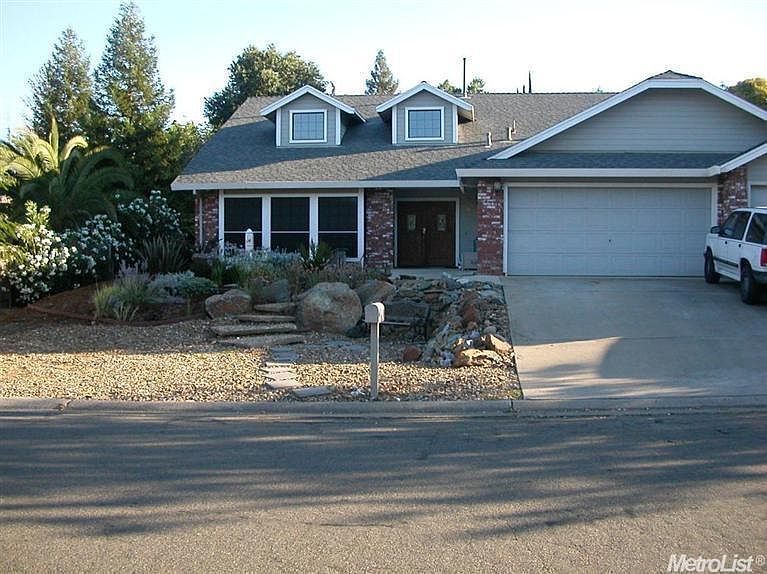 1st image of 3061 Warren Ln