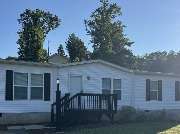 19 Enterprise Dr #19, Fairview, NC 28730