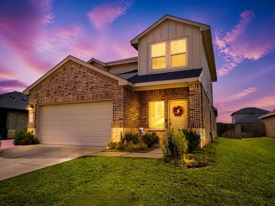 1st image of 5226 Castlebury Meadows Dr