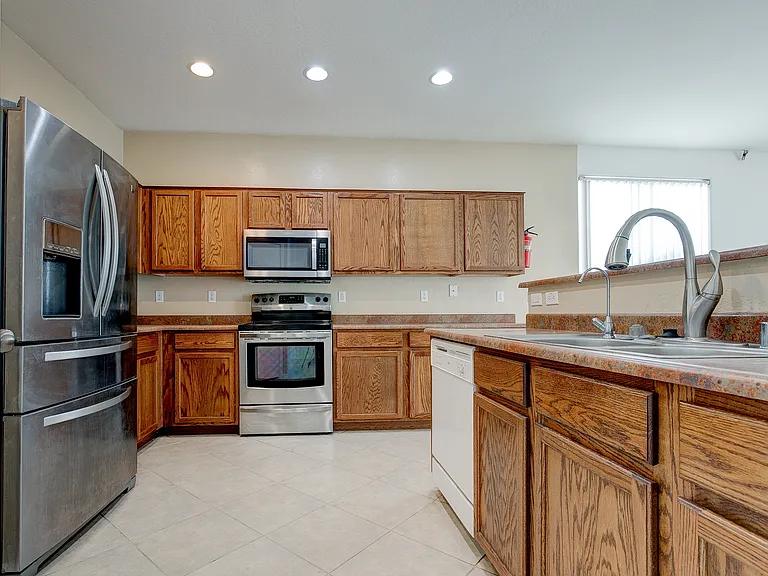 7583 W State Ave — Photo 24