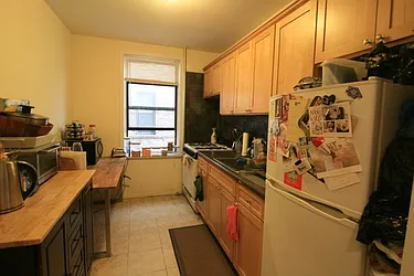 Rented by Horowitz Real Estate