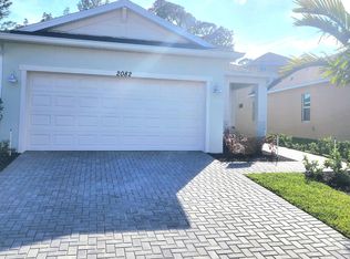 2082 Antarus Dr NW, Palm Bay, FL 32907