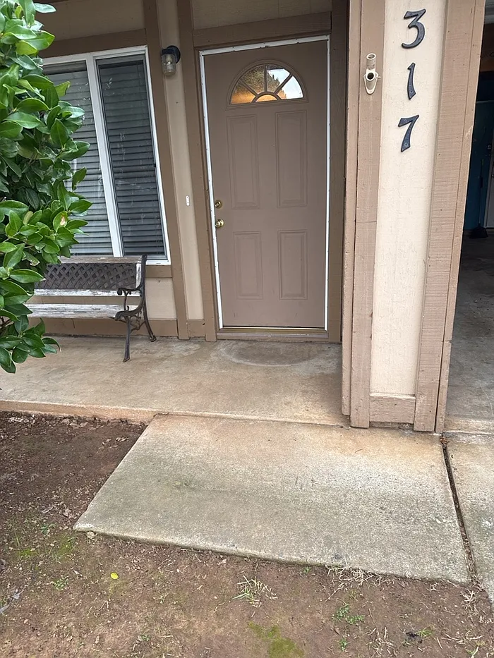3317 Gould Way photo 1
