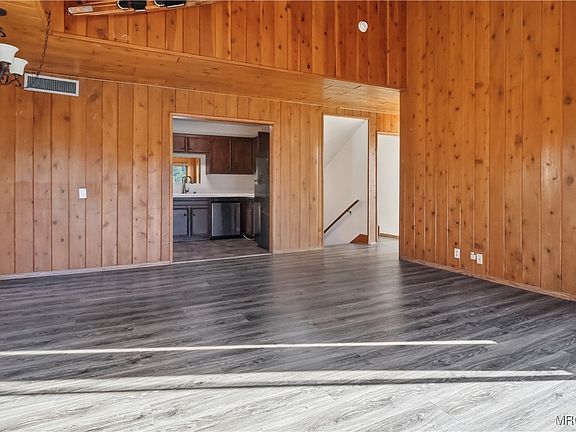 3rd image of 27657 Peninsula Dr #110