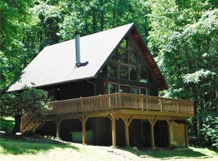 280 Mountain View Rd, Acme, PA 15610