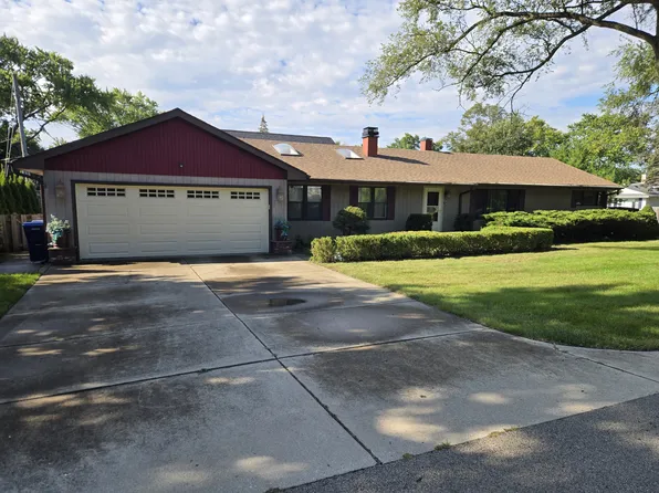 3435 Pleasant St, Northbrook, IL 60062