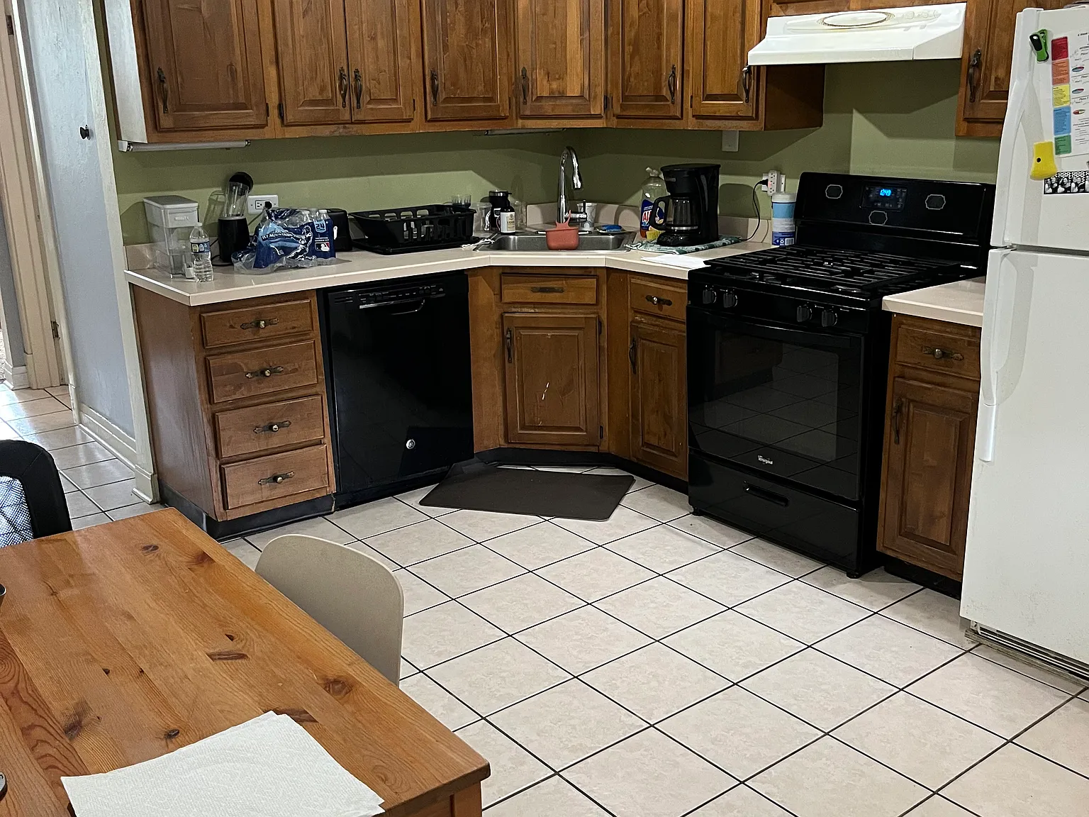 4 bed, 1500 sqft, $950 — Photo 3