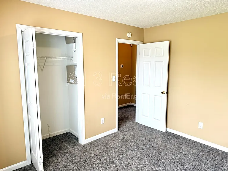 545 Plantation Cv — Photo 14