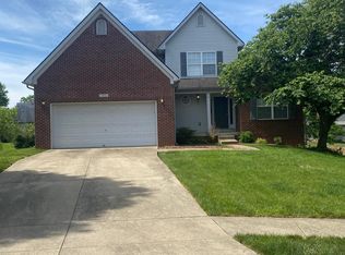 5801 Weatherburn Ct, Prospect, KY 40059