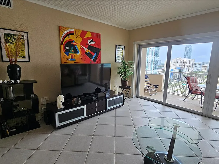 1980 S Ocean Dr #15K — Photo 13