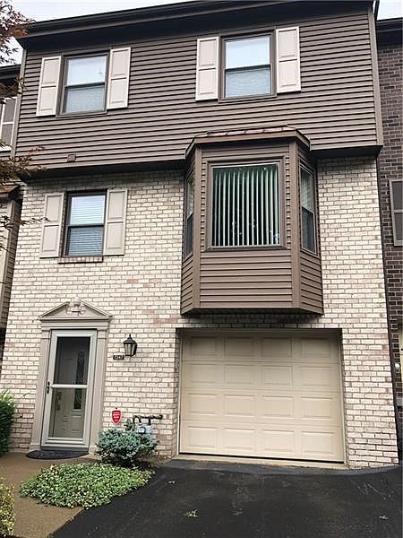 Welcome home to 7347 Beacon Hill Dr.- 1 car garage and parking in driveway also!