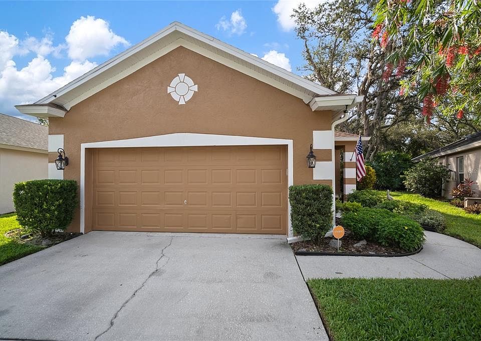 1st image of 5821 Meadowpark Pl