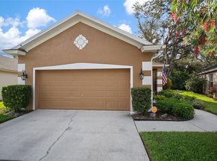 5821 Meadowpark Pl, Lithia, FL 33547