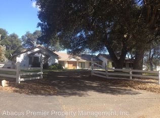 9558 Los Palos Rd, Atascadero, CA 93422