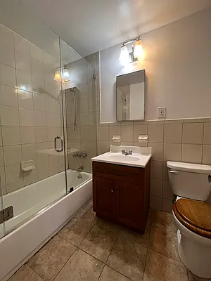 Rented by Hagstrom Management Inc | media 28