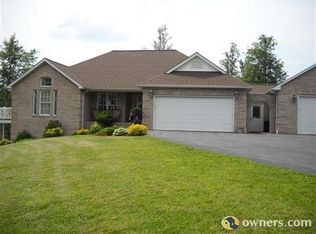 575 Airport Rd, Cedar Bluff, VA 24609