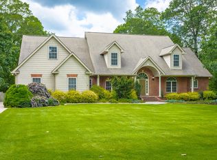 9009 Brow Lake Rd, Soddy Daisy, TN 37379