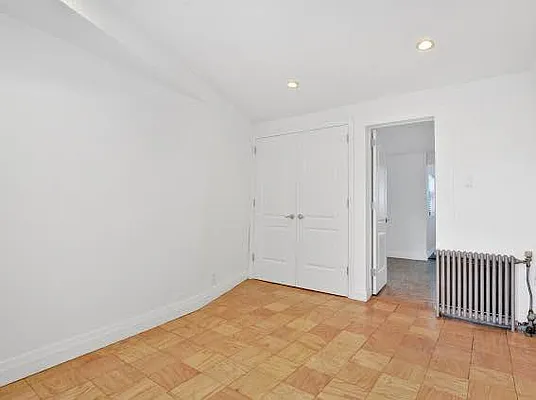 Rented by R New York | media 13