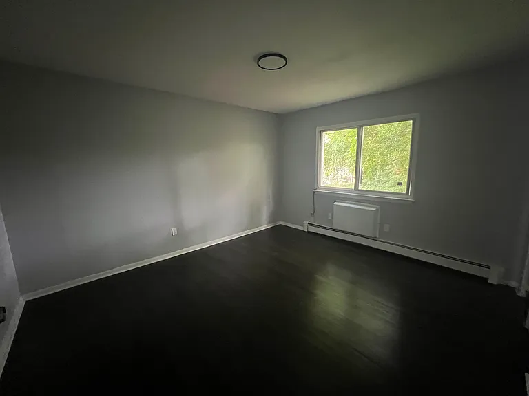 124 Oak St #3A — Photo 4