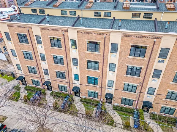 1006 E 35th St #4, Brooklyn, NY 11210