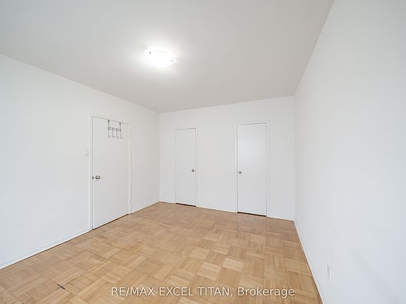 4th image of 156 Kingston Rd #201