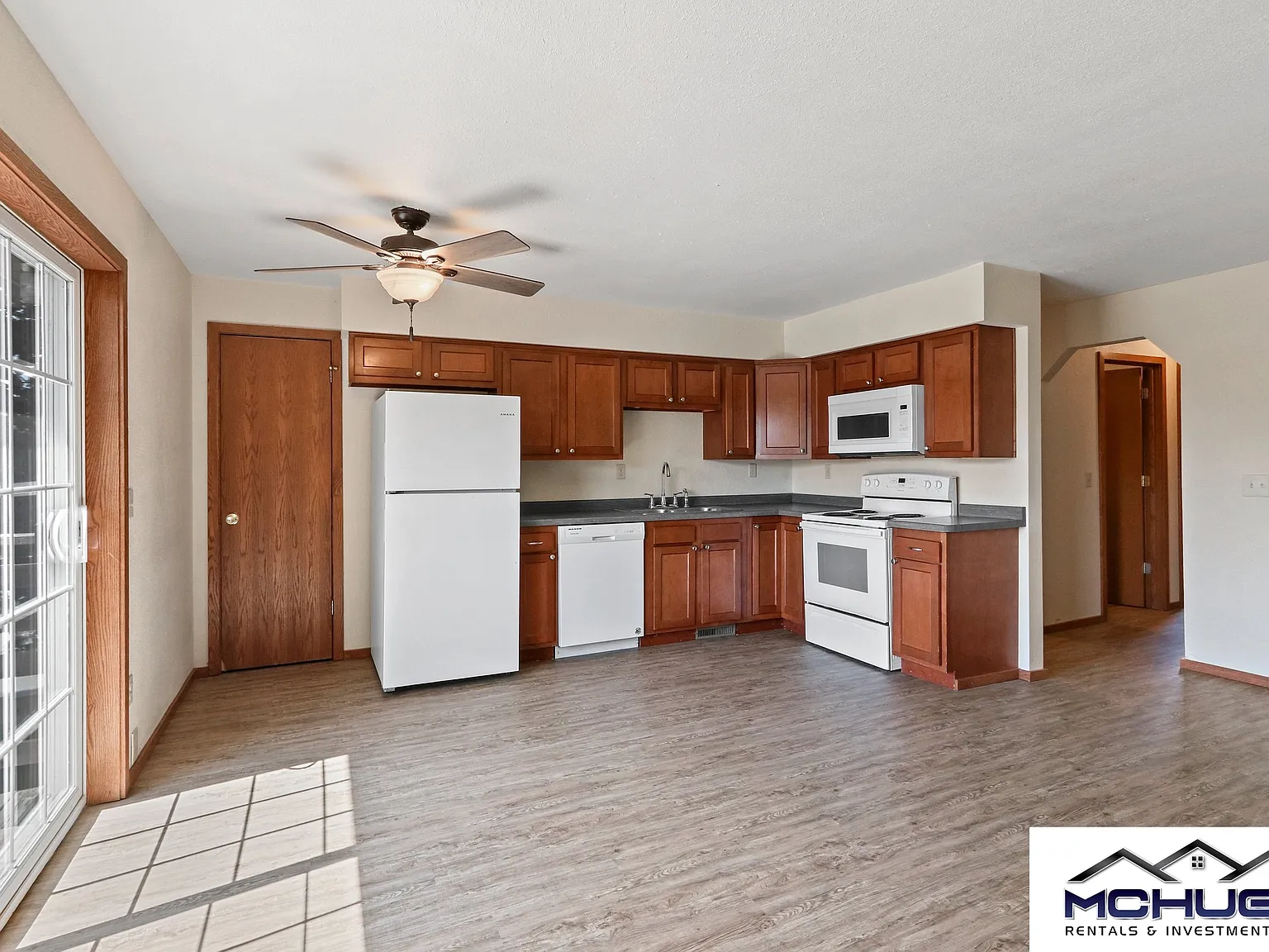 527 Northridge Dr — Photo 2