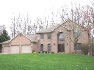 1222 Hunters Ridge Ct, Evansville, IN 47725