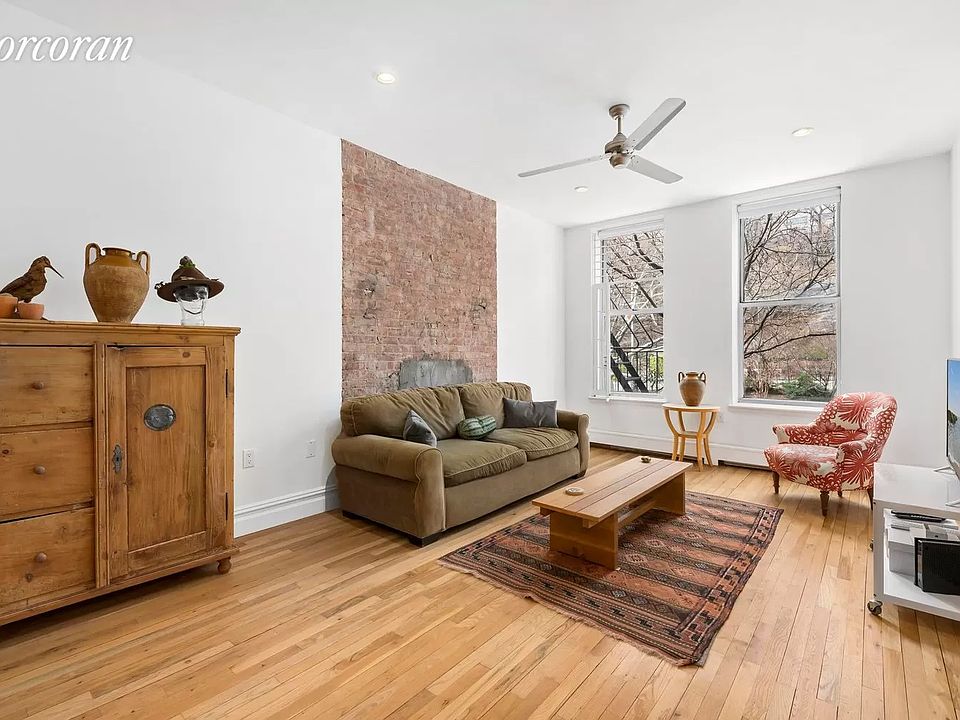1st image of 370 W 118th St APT 2C